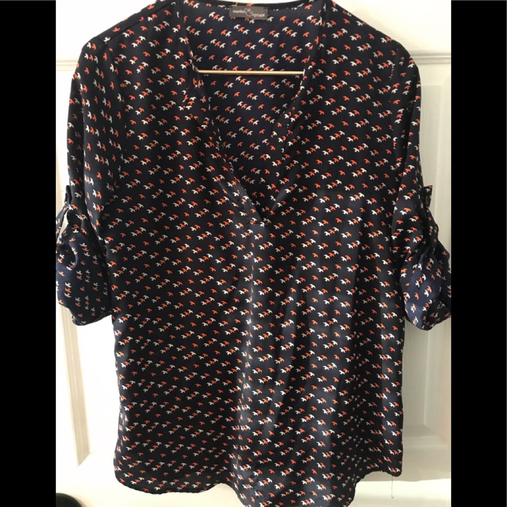Anthropologie Blouse with tiny bird pattern, cute!